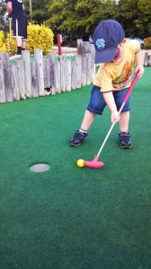 Demonstration of the very effective "shoveling" motion.